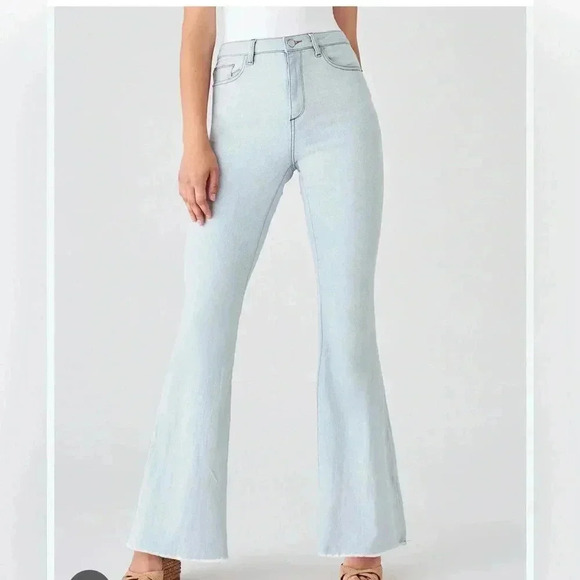 DL1961 “Rachel” High Rise Flare Jeans, Size 30, Light Wash, Raw Hem - Picture 1 of 6